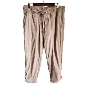 Lululemon Pants Women's Beige Khaki 12 Dance Studio Mid Rise Cropped Pant Pocket